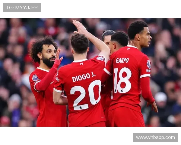 帕利尼亚面对利物浦高节奏冲击的拦截表现解析 帕利尼亚面对利物浦高节奏冲击的拦截表现解析